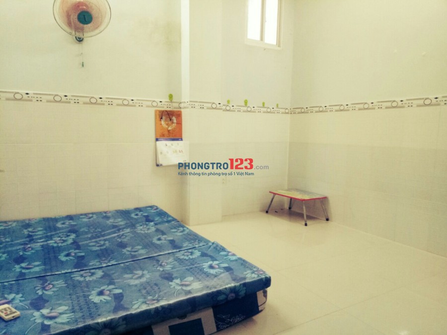 Cho thuê phòng Quận 1, P.Tân Định, Full nội thất, Free nước net cáp, thang máy ban công , gần chợ , giờ tự do