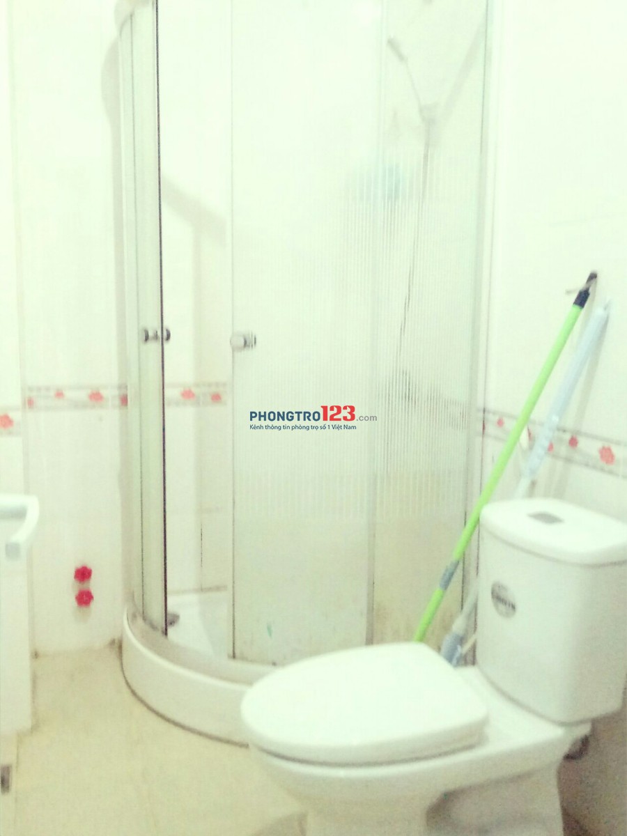 Cho thuê phòng Quận 1, P.Tân Định, Full nội thất, Free nước net cáp, thang máy ban công , gần chợ , giờ tự do