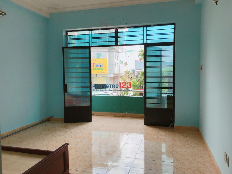Cho thuê phòng trọ full nội thất cơ bản Quận Tân Phú, 40m2