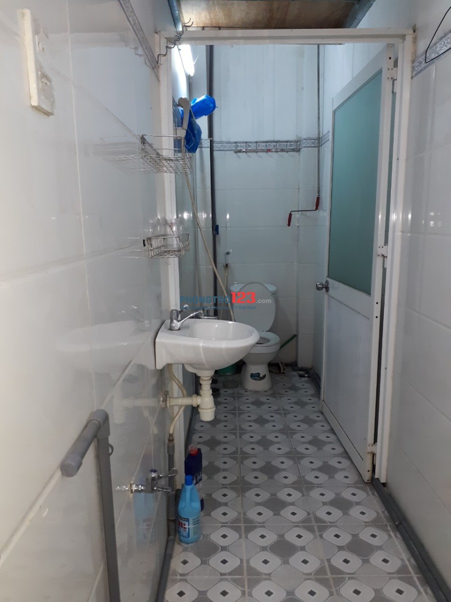 Nhà Quận 2 giá rẻ, gần bệnh viện, công viên, chợ