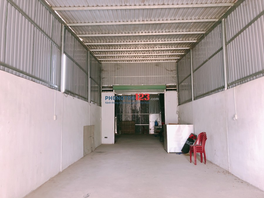 Cho thuê kho xưởng 270m2 mặt tiền đường 12m tại huyện Củ Chi, Giá 7tr/tháng. LH Ms Lệ