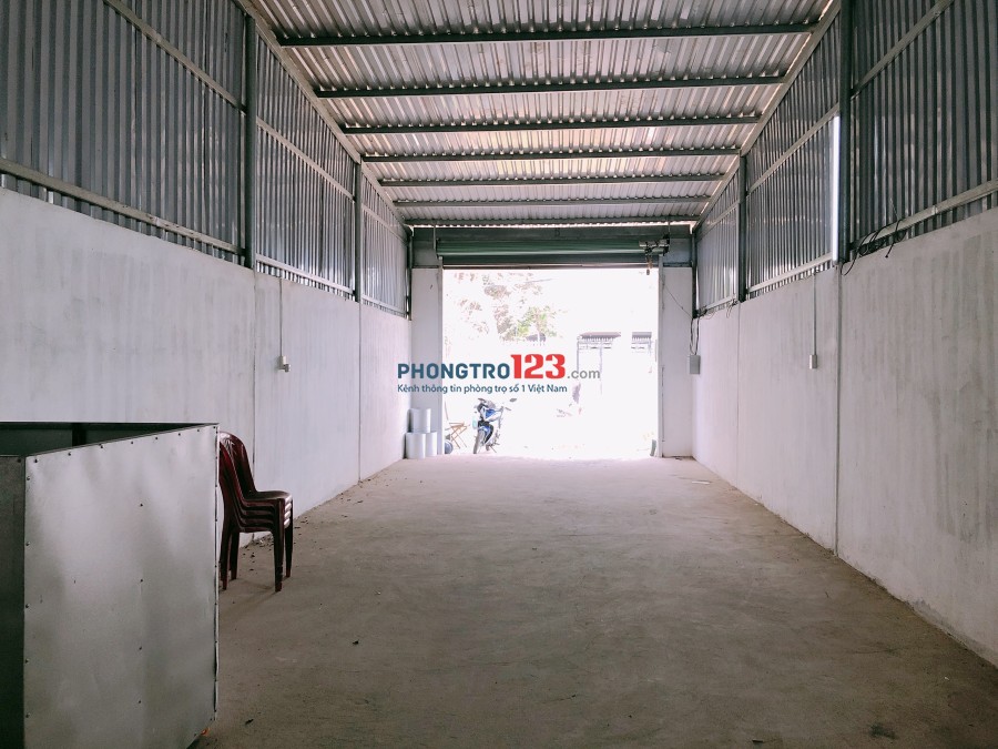 Cho thuê kho xưởng 270m2 mặt tiền đường 12m tại huyện Củ Chi, Giá 7tr/tháng. LH Ms Lệ