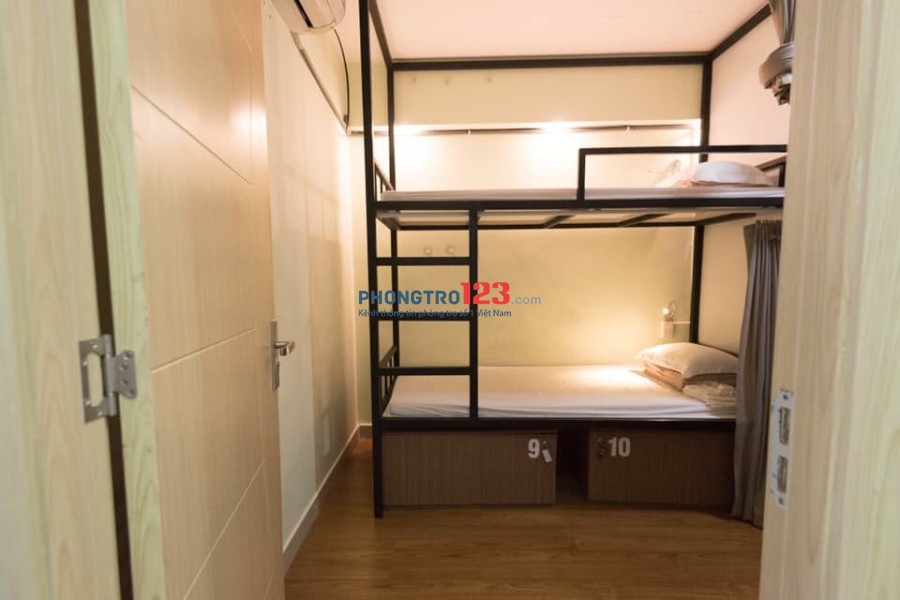 Nhà trọ giường tầng (dorm) ngay phố Tây Bùi Viện - Chỉ 1tr9