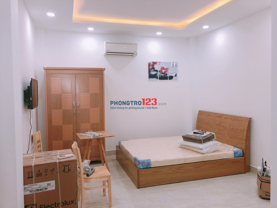 Cho thuê căn hộ dịch vụ full nội thất mặt tiền đường Bùi Thị Xuân, Q.Tân Bình. Giá từ 5,6tr/tháng