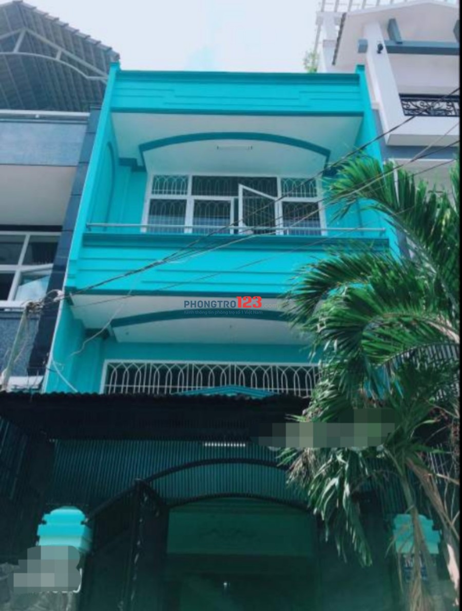 Cho thuê nhà nguyên căn 1 lầu, 180m2, 4pn hẻm 6m tại Phan Huy Ích, Q.Gò Vấp. LH: Mr Vinh