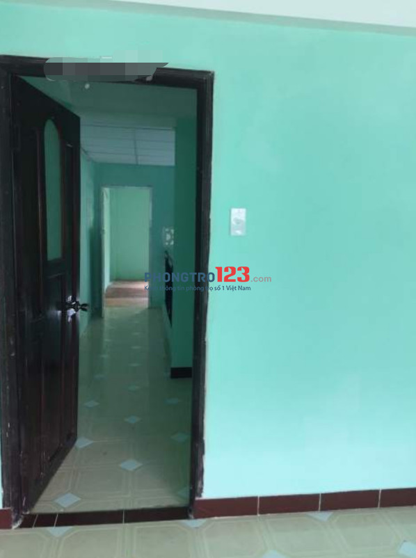 Cho thuê nhà nguyên căn 1 lầu, 180m2, 4pn hẻm 6m tại Phan Huy Ích, Q.Gò Vấp. LH: Mr Vinh