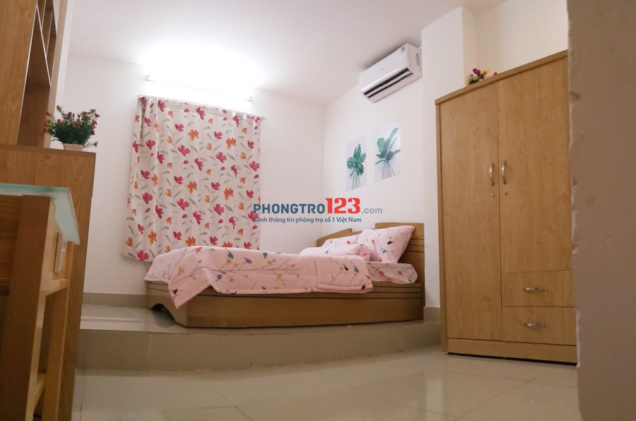 Cho thuê căn hộ đầy đủ nội thất cao cấp Lê Văn Sỹ, quận 3 gần chợ Nguyễn Văn Trỗi an ninh tốt