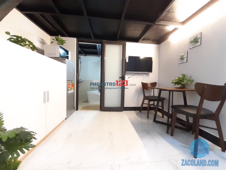 Cho thuê căn hộ đầy đủ tiện nghi quận Phú Nhuận tại Phan Xích Long khu an ninh cao cấp