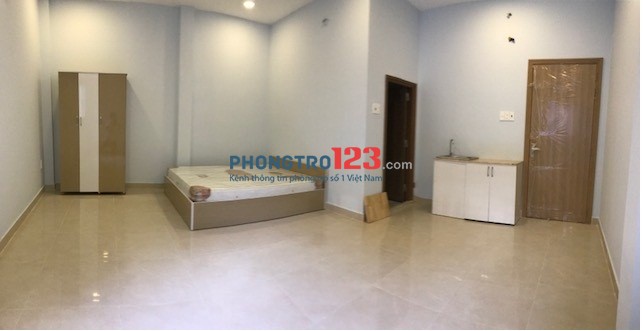 Căn hộ mini 22m2, full tiện nghi, mới 100%, ngay CMT8, Q.10, giá chỉ 4,5tr