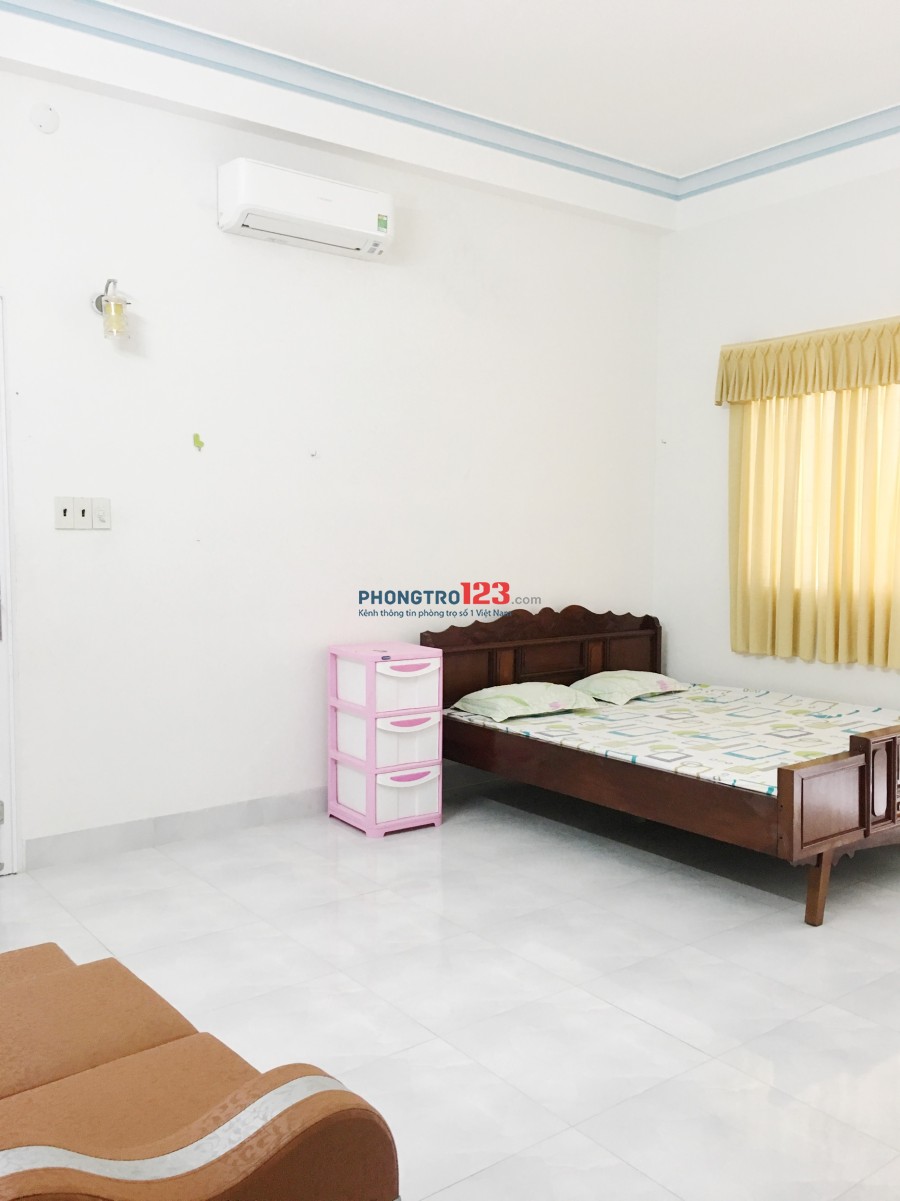 Cần cho thuê nhà nguyên căn còn mới đường Đinh Lễ, Nha Trang/House for rent