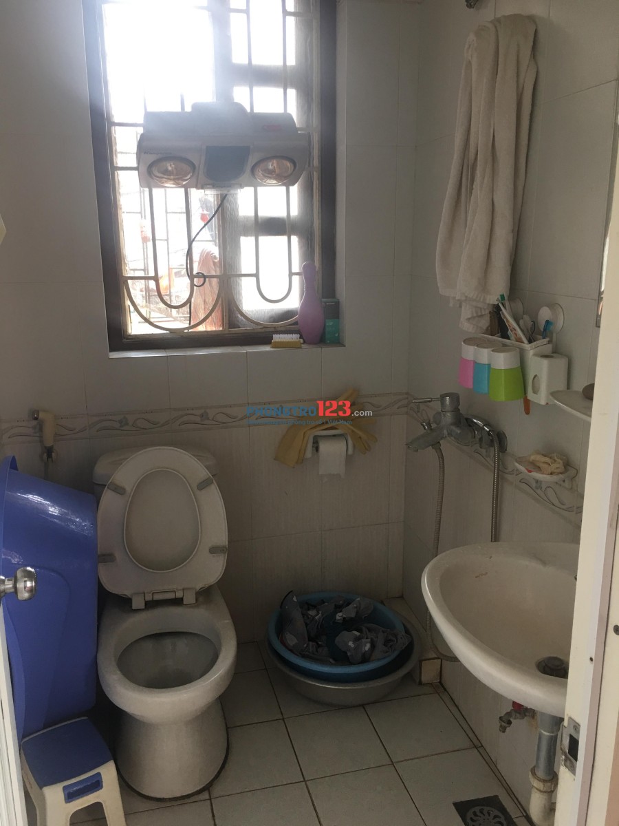 Cho thuê nhà nguyên căn tại Hoàng Mai, 4 phòng ngủ 8tr