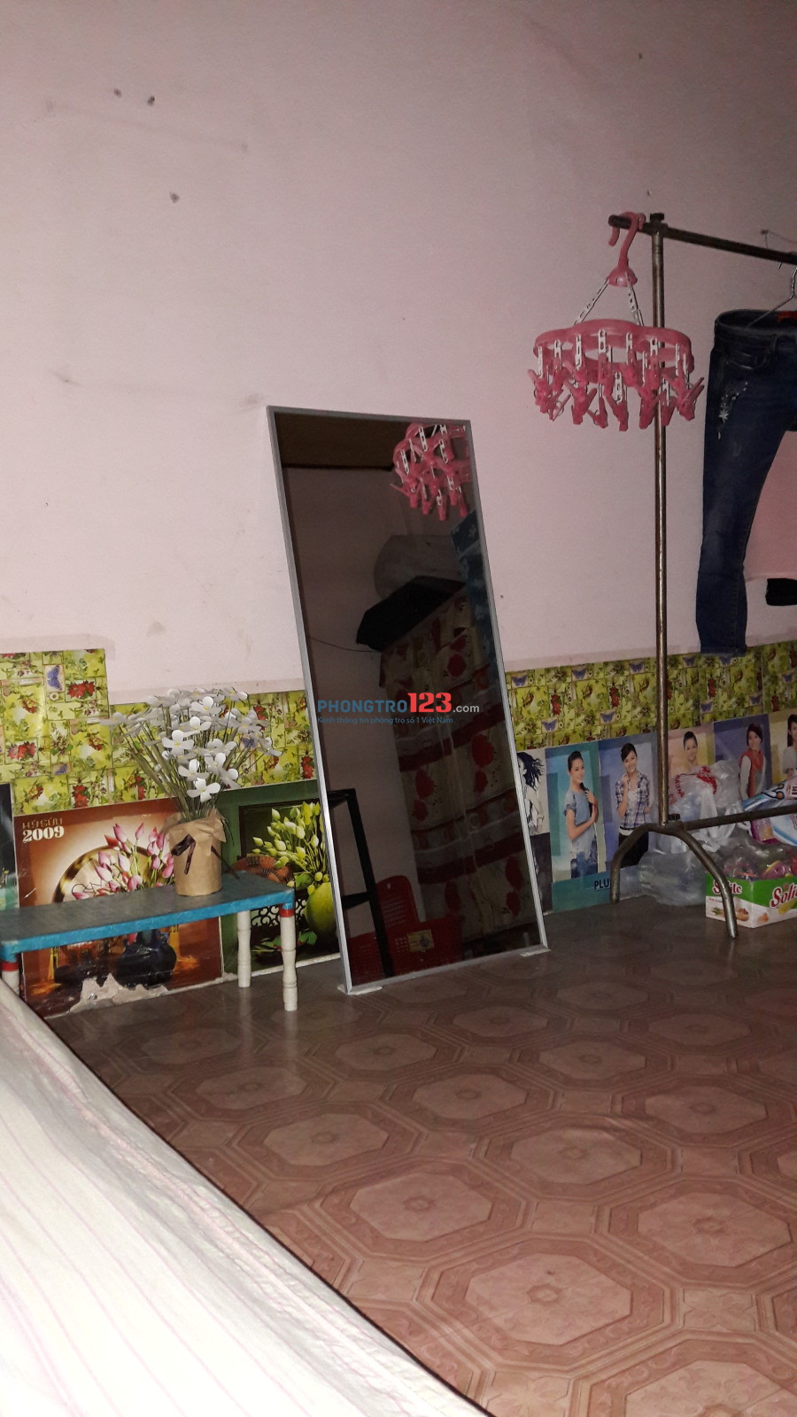 Còn dư 1 phòng cần nữ ở ghép tại Huỳnh Tấn Phát, Quận 7