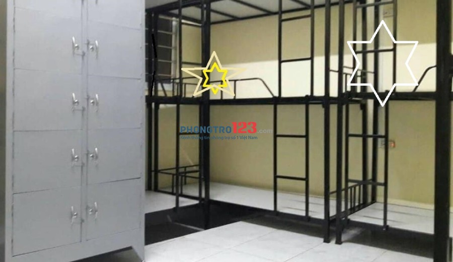 Phòng ký túc xá trọn gói chỉ 700k bao gồm điện nước wifi
