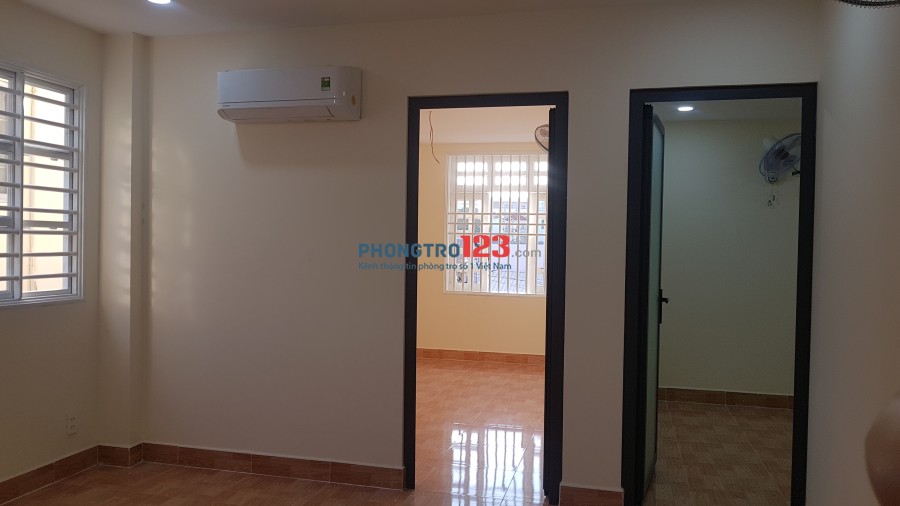 Phòng 45m gần ĐH Giao thông vận tải Q12, máy lạnh, máy giặt, nước nóng, 5-6 người ở giá 4tr