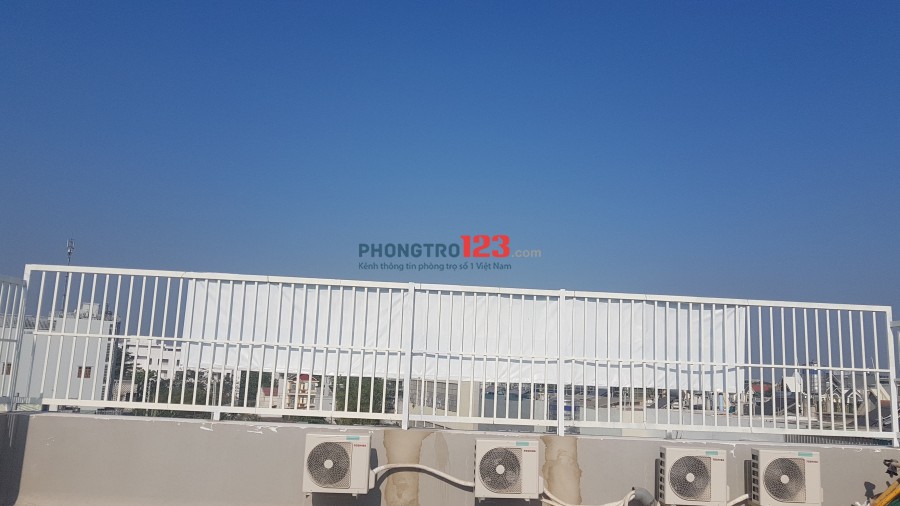 Phòng 45m gần ĐH Giao thông vận tải Q12, máy lạnh, máy giặt, nước nóng, 5-6 người ở giá 4tr