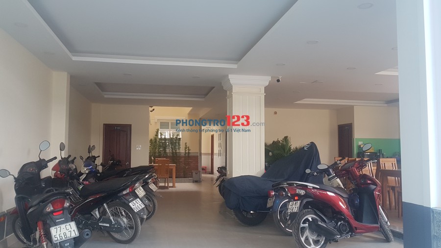 Phòng 45m gần ĐH Giao thông vận tải Q12, máy lạnh, máy giặt, nước nóng, 5-6 người ở giá 4tr