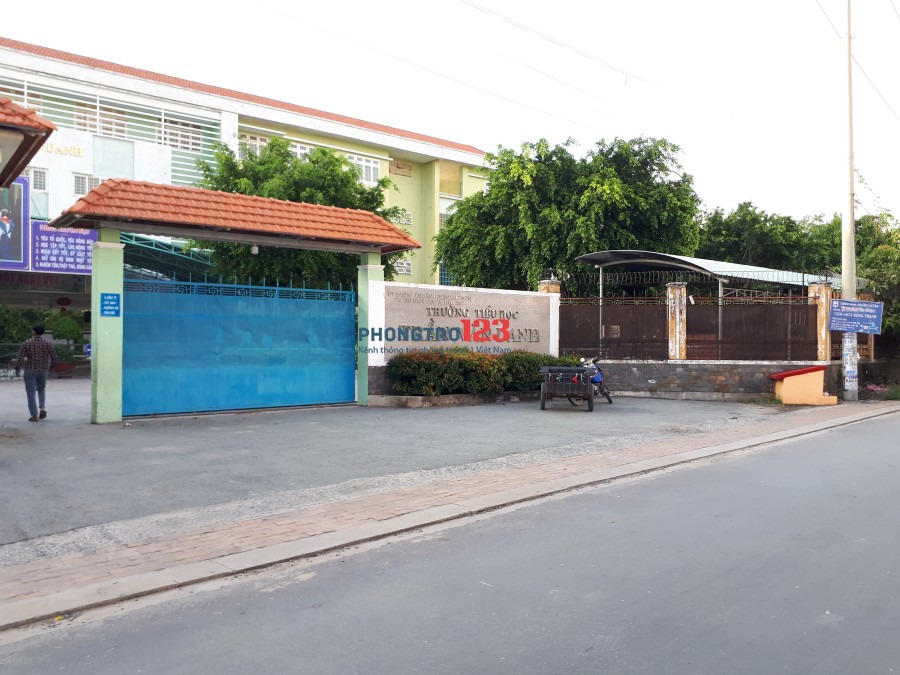 Cho thuê nhà nguyên căn 4x30 đối diện trường học đường Đặng Thúc Vịnh, Hóc Môn