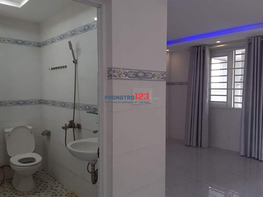 Phòng cao cấp 40m2 full nội thất mới 100%