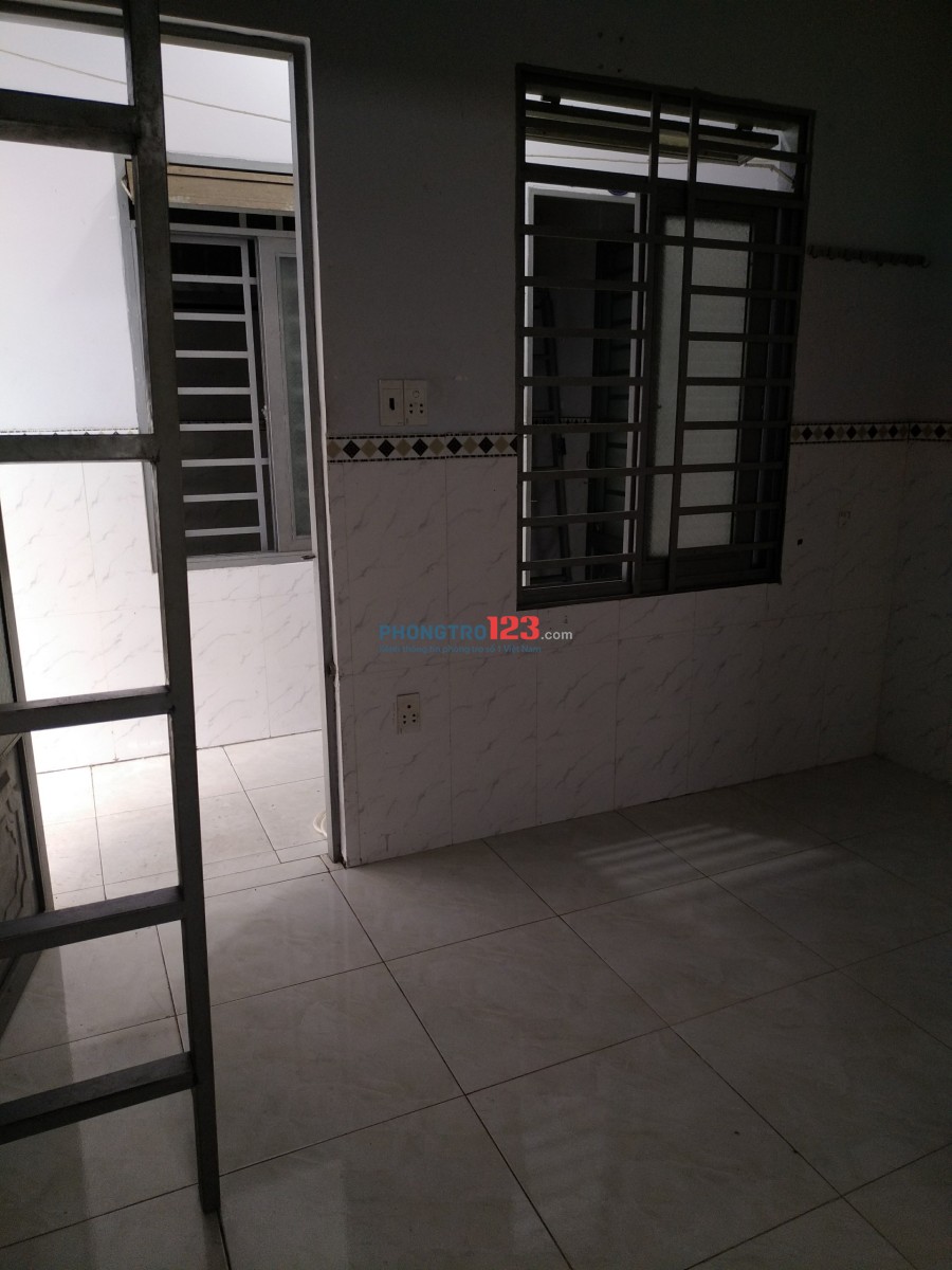 Phòng trọ ở quận Tân Phú (đường D13 song song D9) giá rẻ gần khu công nghiệp Tân Bình, ĐH công nghiệp thực phẩm