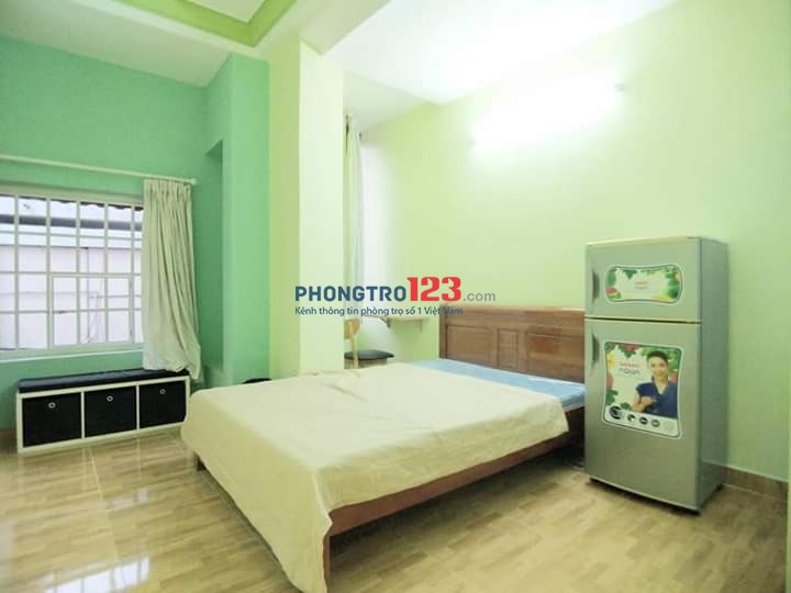Phòng cao cấp cho thuê Quận Phú Nhuận, 30m2, full nội thất