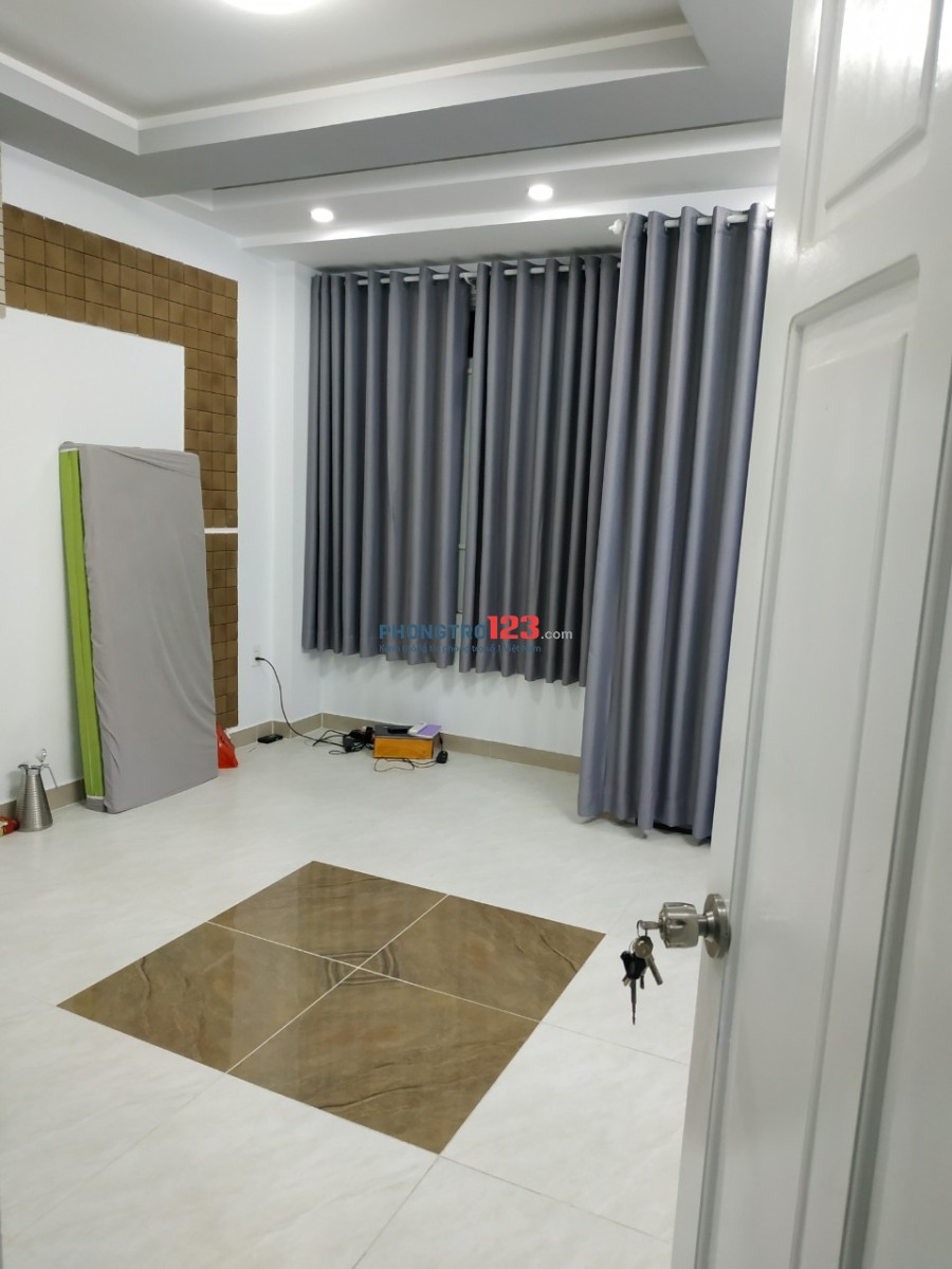 Cho thuê phòng trọ đẹp, mới xây Đường Thích Quảng Đức, Phú Nhuận