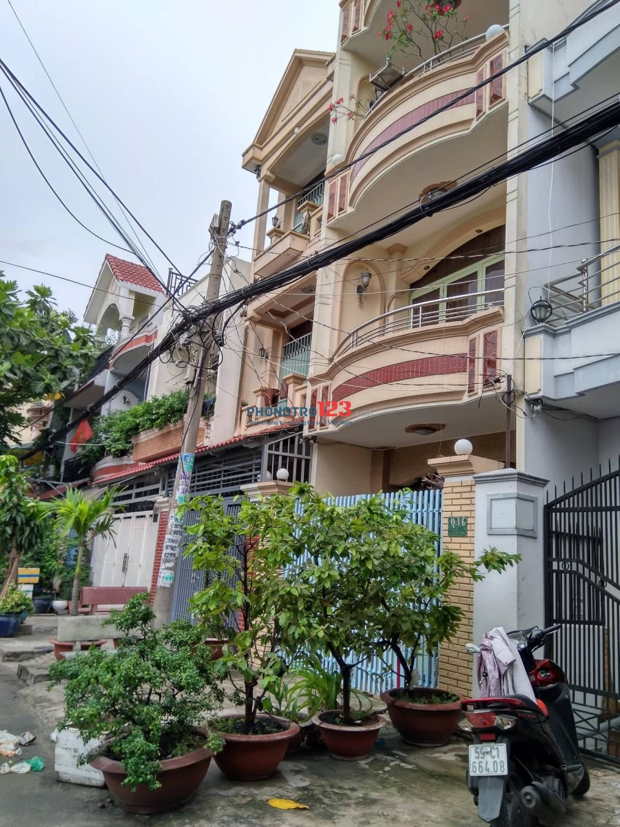 Cho thuê nhà/phòng trọ ở ghép đường QL 50, KDC Bình Hưng