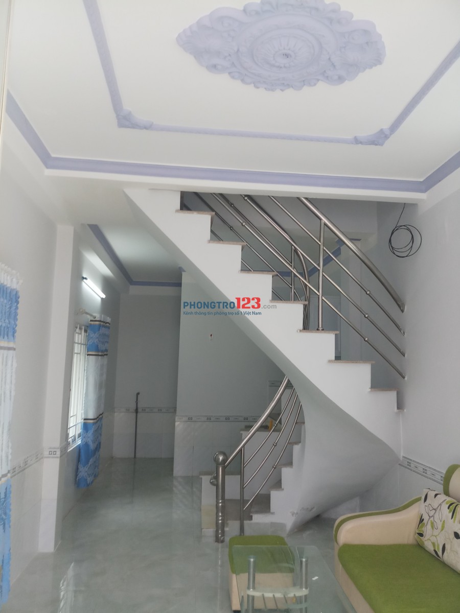 Cần cho thuê nhà nguyên căn Hẻm 1806 Huỳnh Tấn Phát - TT Nhà bè, 30m2 Giá thuê: 5tr, giá bán 1,45 tỷ, Lh: 0903088187
