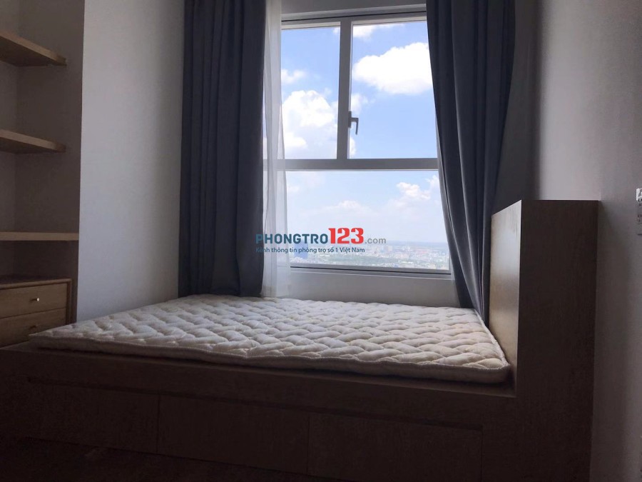 Quận 7, Căn hộ Sunrise City (gần Lotte Mart), phòng đẹp có sẵn. Chỉ 2,000,000/tháng