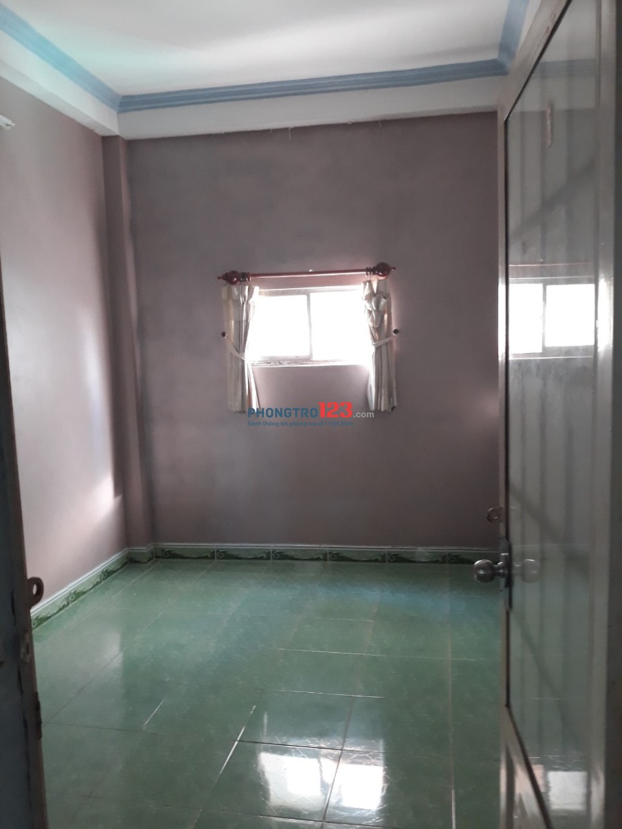 Cho thuê phòng có máy lạnh gần công viên làng hoa Gò Vấp, giá hai triệu