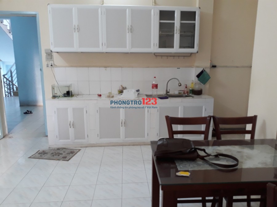 Thuê đi, chờ chi Căn hộ 80m2-5tr/ tháng, Cc Phú lợi D2, Phạm Thế Hiển, Q.8