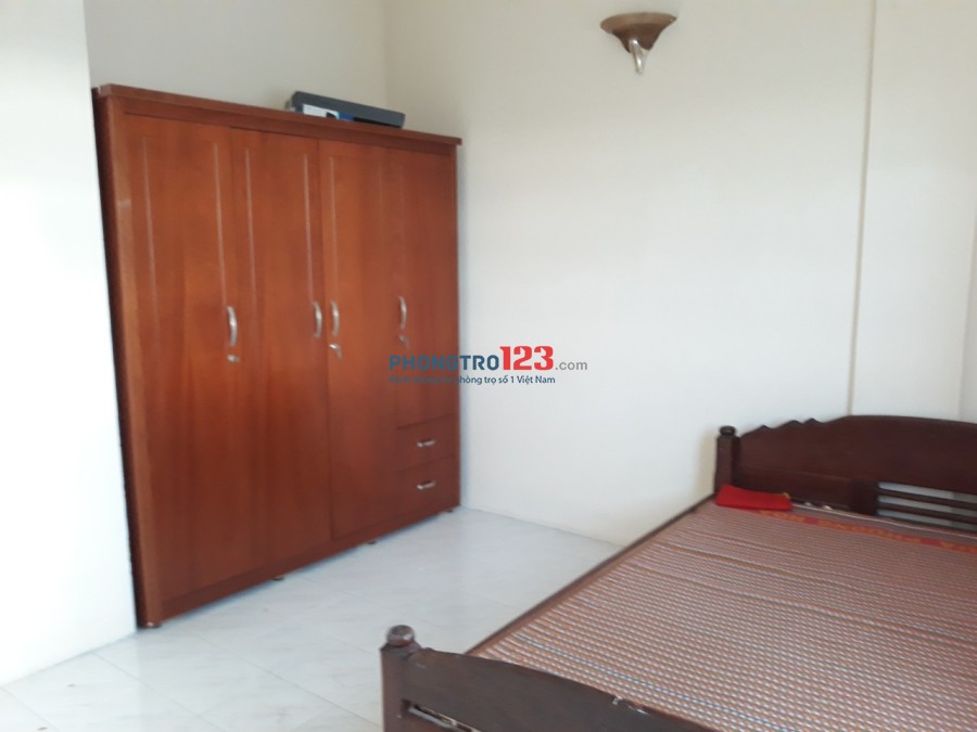 Thuê đi, chờ chi Căn hộ 80m2-5tr/ tháng, Cc Phú lợi D2, Phạm Thế Hiển, Q.8