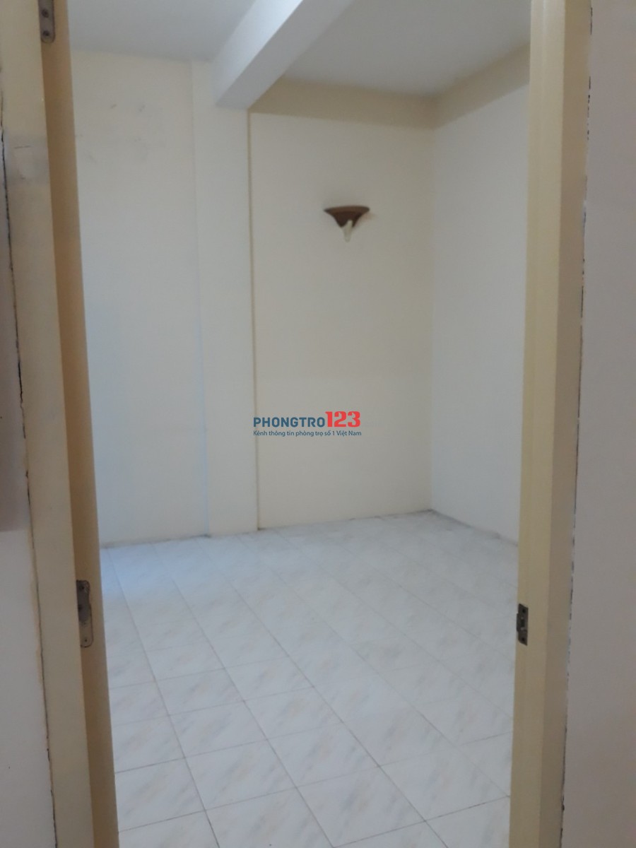 Thuê đi, chờ chi Căn hộ 80m2-5tr/ tháng, Cc Phú lợi D2, Phạm Thế Hiển, Q.8