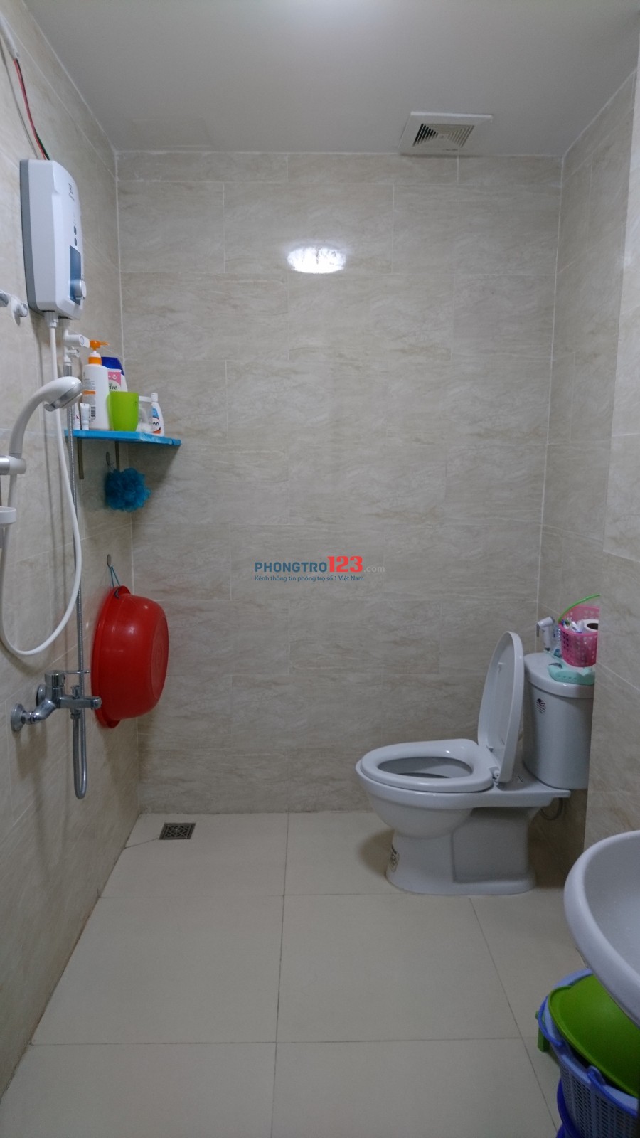 Cần 1 nữ ở ghép chung cư Q8 gần Q6/BX Miền Tây