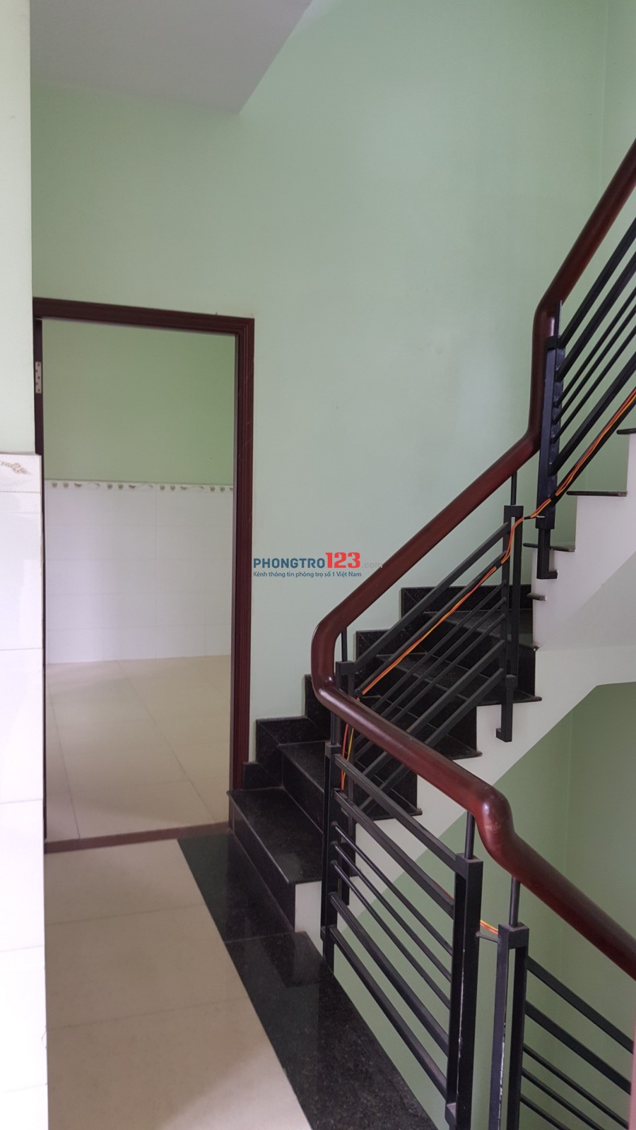 Cho thuê phòng Hẻm 79/13A Trần Văn Đang, P.9, Q.3. Giá 3.5Tr/Th