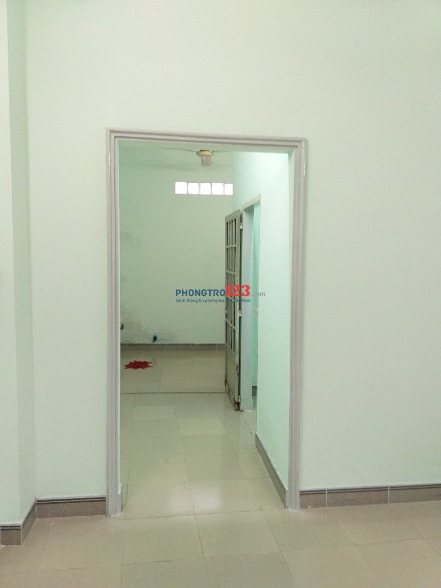Nhà nguyên căn ngay trung tâm quận Thủ Đức, chính chủ cho thuê