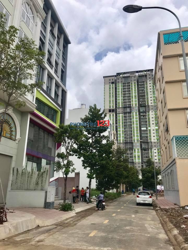 Phòng cao cấp, mới như hình 100%, không chung chủ, có thang máy, bv 24/7