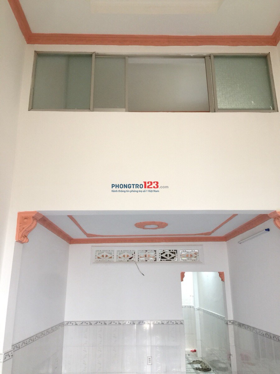 Cho thuê nhà hẻm đường Huỳnh Thị Hai, gần chợ Hạt Điểu, gần bệnh viện Q.12