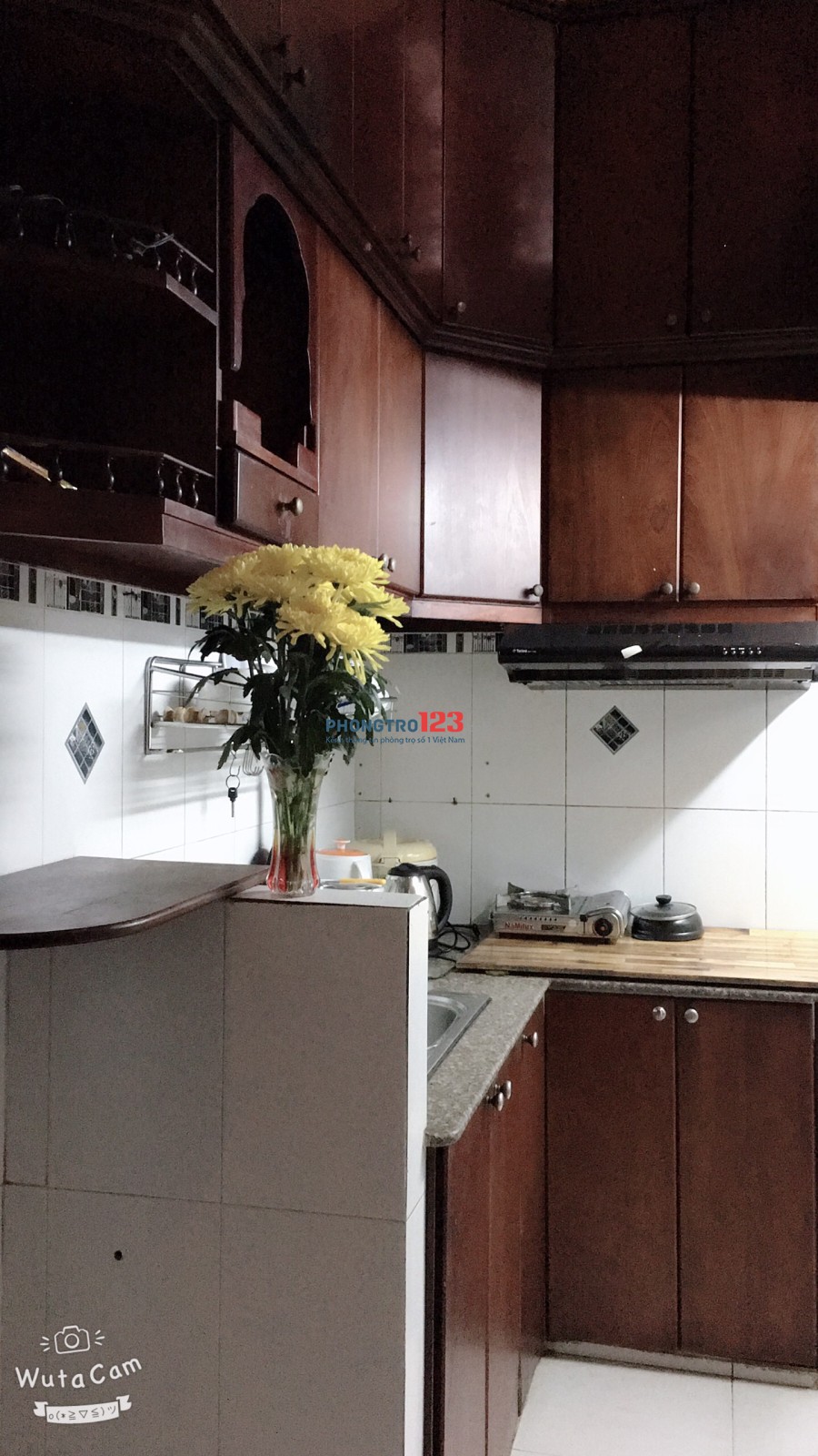 Homestay Hoàng Phúc có máy lạnh, máy giặt, tắm nước nóng