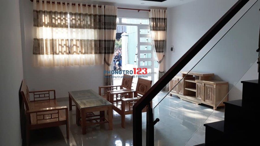 Cho thuê Nhà mới, 1 trệt 1 lầu tại Thuận An, đối diện VSIP 1, AEON Bình Dương
