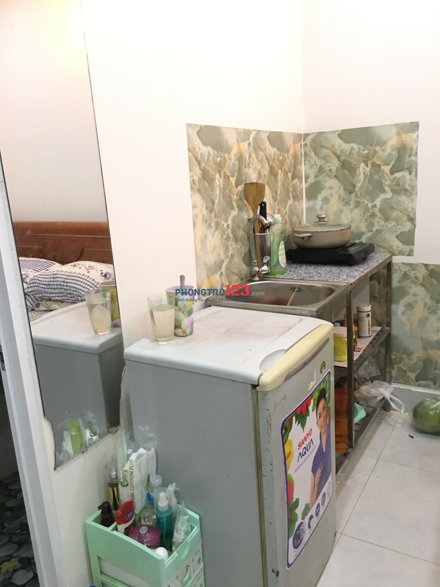Cần tìm 1 nữ ở ghép phòng mặt tiền Phạm Văn Đồng