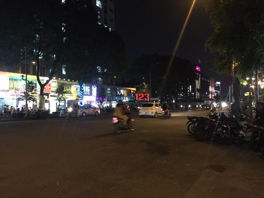 Cho thuê nhà trọ trong nhà nguyên căn, đường Đoàn Giỏi, Q.Tân Phú gần AEON