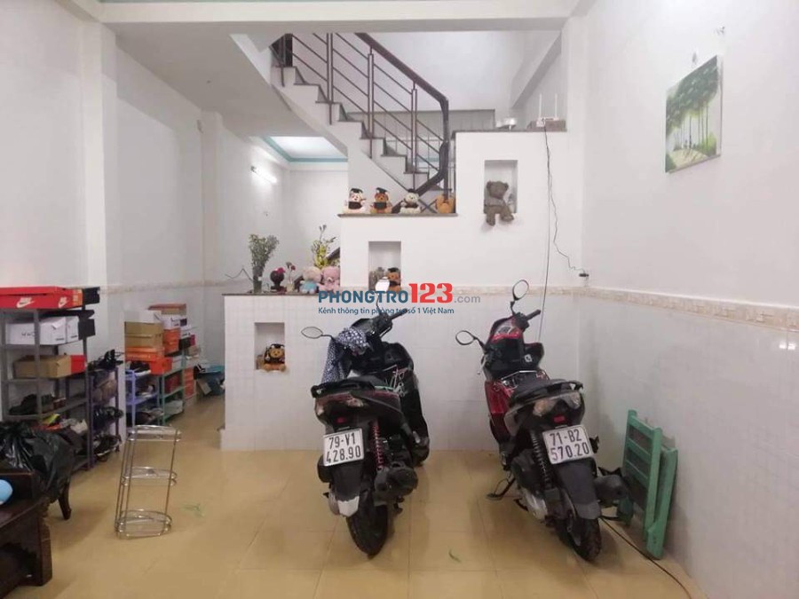 Cho thuê phòng trọ an ninh trong nhà nguyên căn