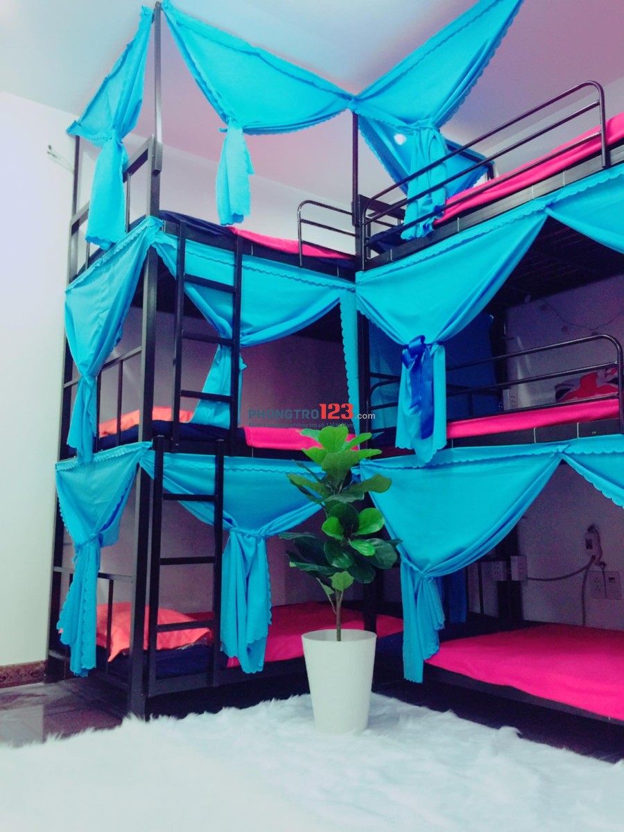 Ký túc xá giá rẻ 550k trung tâm Q8