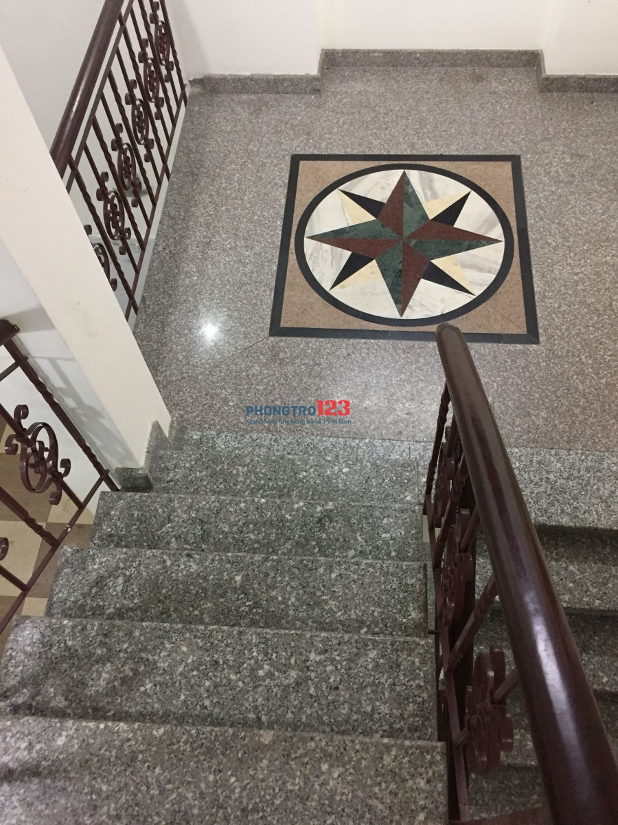 Ký túc xá giá rẻ 550k trung tâm Q8