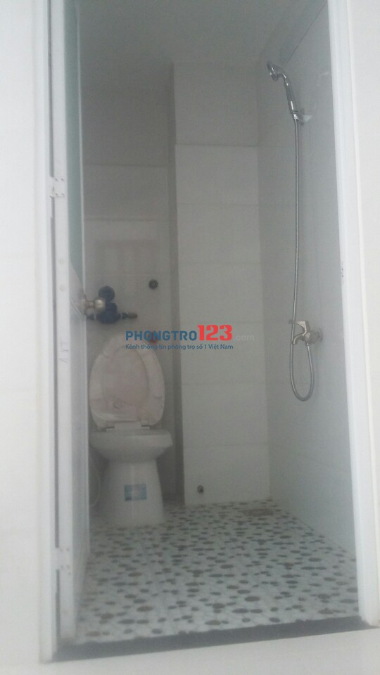 Chính chủ cho thuê nhà mới xây dựng 100%. P chưa qua sử dụng. Giá bình dân 2,500-3,500k