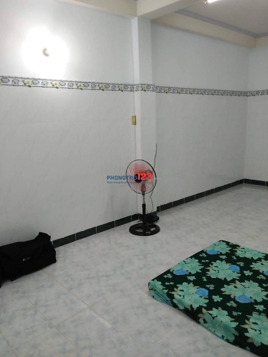 TÌM 1 BẠN NAM Ở GHÉP, KHU VỰC QUẬN 3