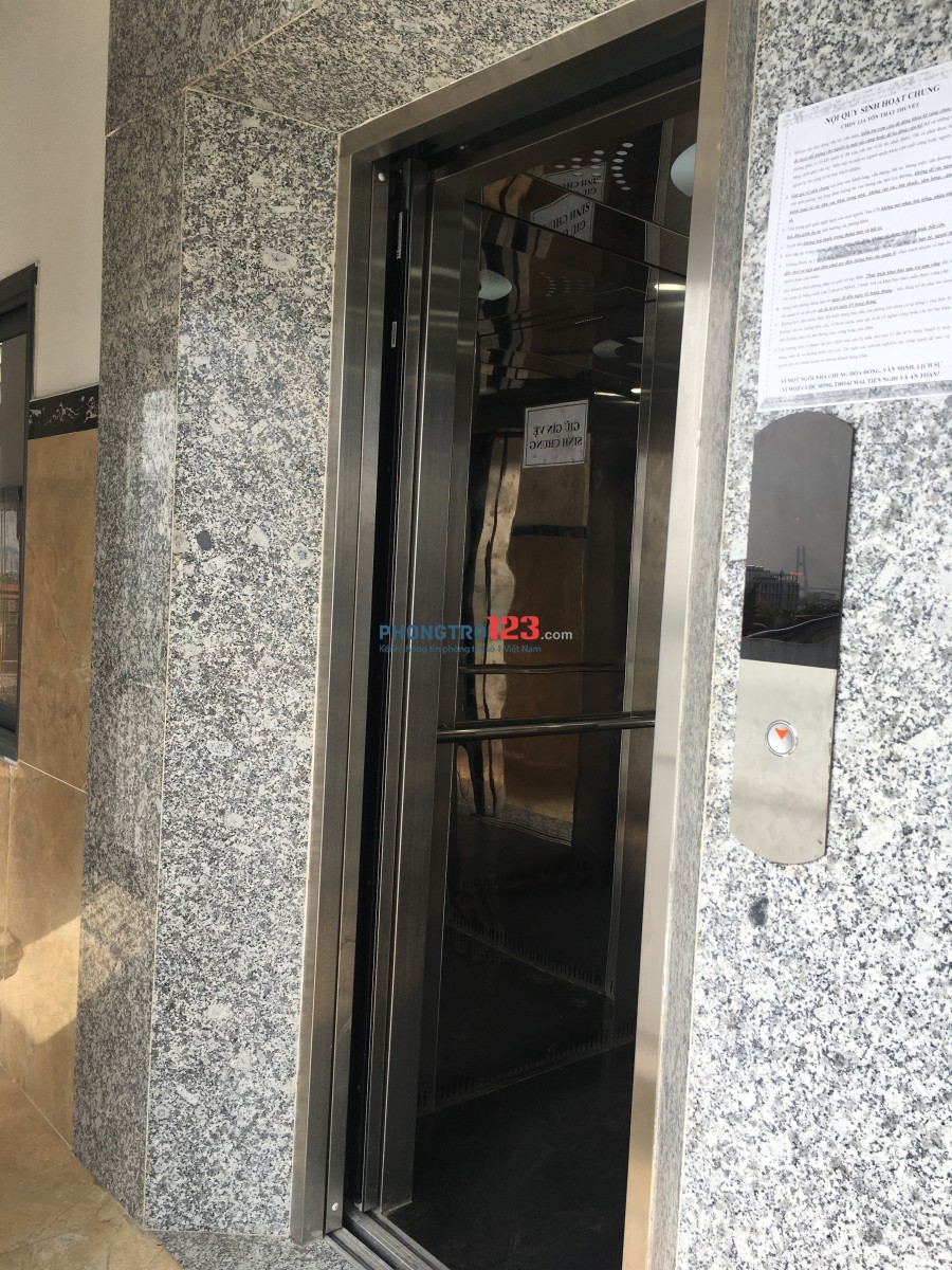 Căn hộ dịch vụ đầy đủ tiện ích, View sông ngay quận 4