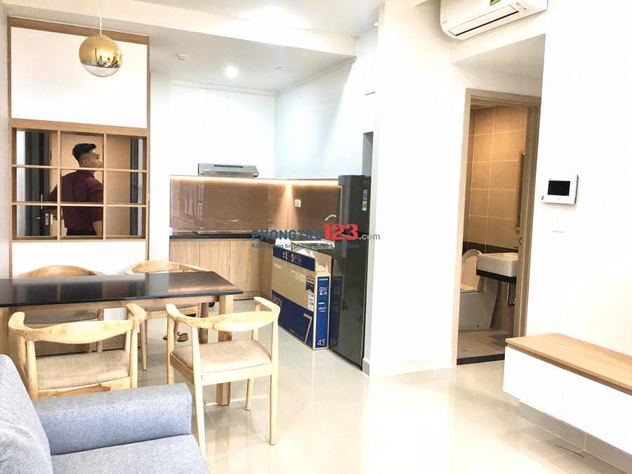 Nhà mới 100% - Cho thuê căn hộ 2PN Orchard Parkview, đầy đủ nội thất