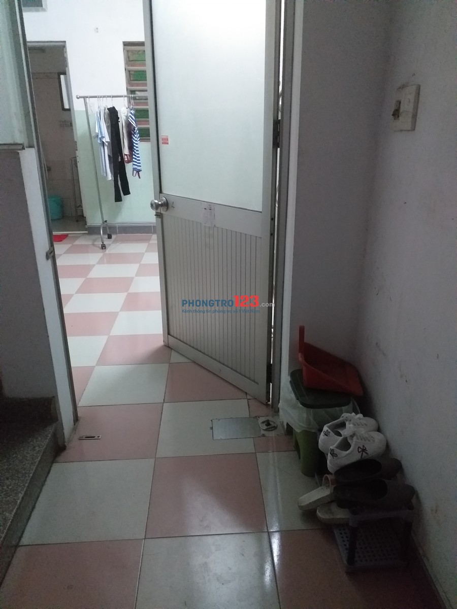 Tìm nữ ở ghép đường Lê Văn Sỹ, quận Phú Nhuận