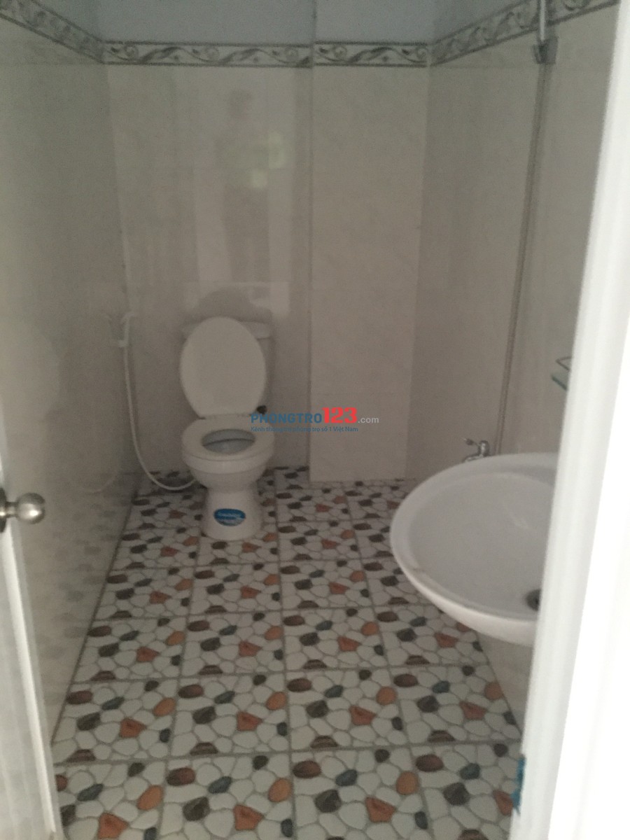Nhà Nguyên Căn 2 Lầu 4mx13m, Cho Thuê 8 Triệu/Tháng